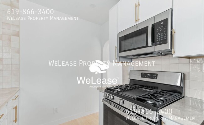 Building Photo - 4224 Iowa St