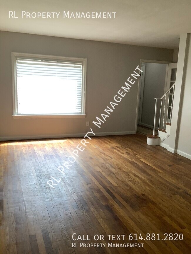 Building Photo - 2 bedroom 1 bathroom duplex near Bexley