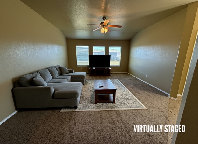 Building Photo - 2539 Red Fern Dr