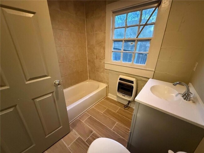 Foto del edificio - 9022 Palm St