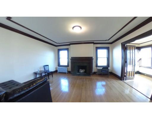 Building Photo - 60 Elm Ave