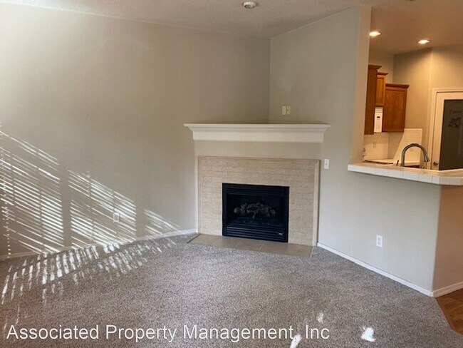 Foto del edificio - 3 br, 2.5 bath House - 1261 SE Bianca St