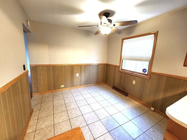 Foto del edificio - DG - 4520-4522 N 84th Street