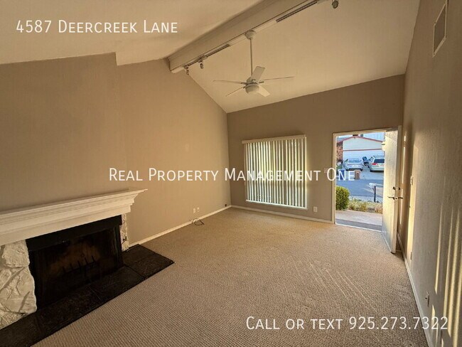 Foto del edificio - 4587 Deercreek Ln