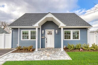 Building Photo - 2327 Volante Pl