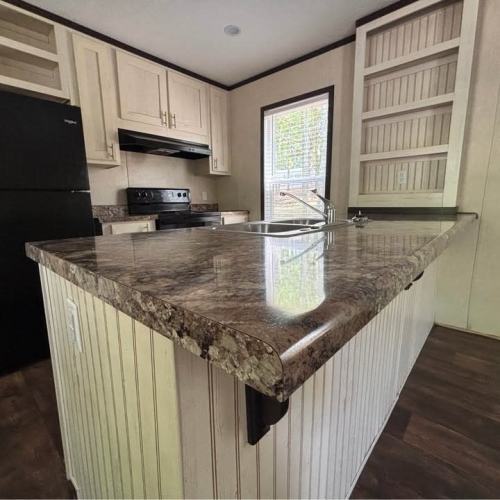Building Photo - 205 Owl Dr
