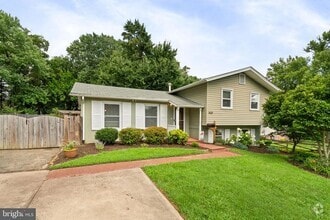 Building Photo - 3620 Heritage Ln