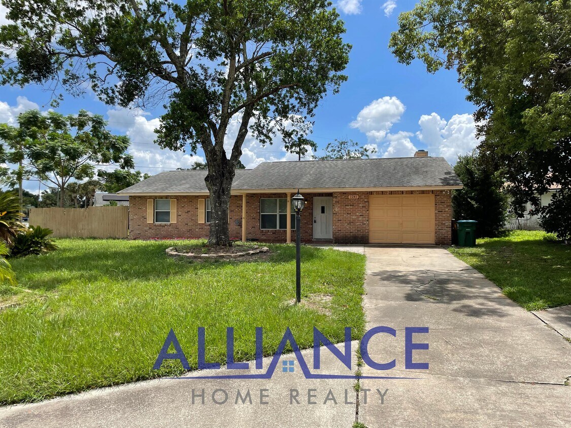 1241 E Hancock Dr, Deltona, FL 32725 House for Rent in Deltona, FL