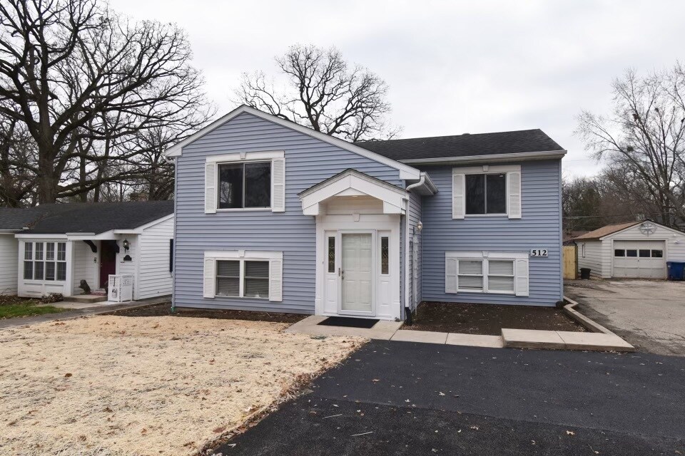 Foto principal - 512 Division St