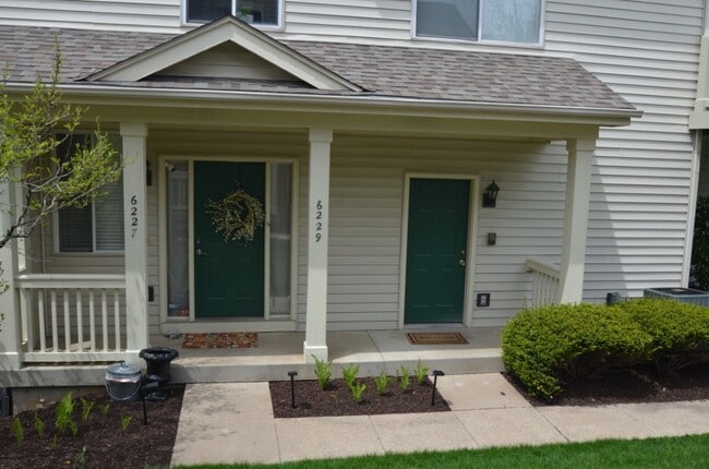 Building Photo - 6229 Commonwealth Dr