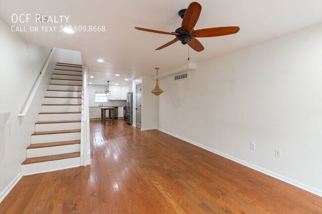 Building Photo - Modern Point Breeze 3 Bedroom / 2.5 Bathro...