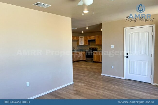 Building Photo - 3 Bedroom In Lubbock ISD! New Move In Spec...