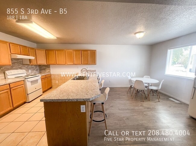 Foto del edificio - 855 S 3rd Ave