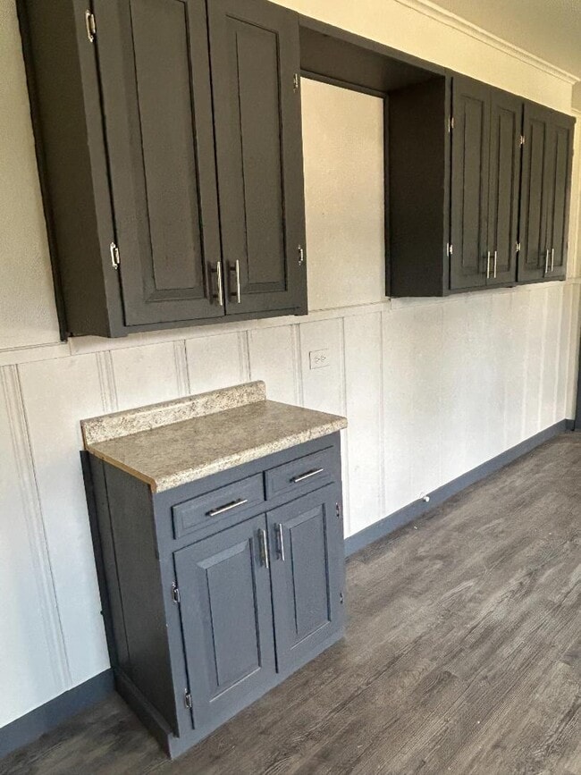 Building Photo - 205 Gammage St