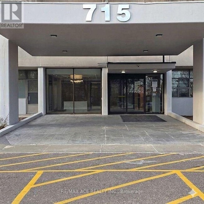 Building Photo - 715 Don Mills Rd.