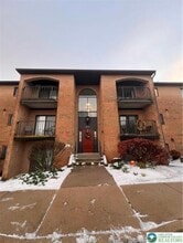 Building Photo - 978 Cold Spring Rd