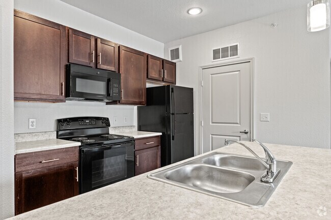 1 habitación, 1 baño - 720 pies cuadrados - Cocina - Alsbury Farms