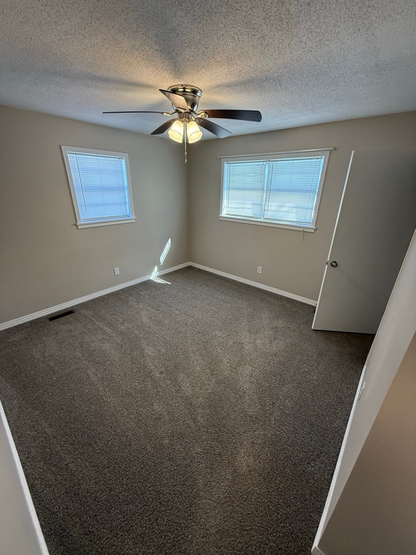 Building Photo - 69 Jo Cir