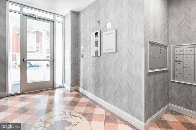 Foto del edificio - 145 S 13th St