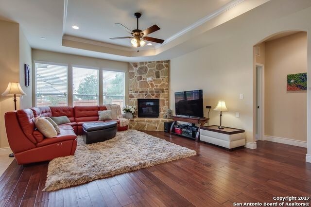 Building Photo - 27418 Valle Bluff