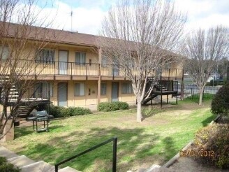 Primary Photo - Warren House