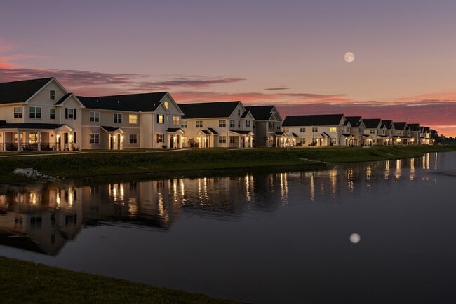 Paseos a la luz de la luna en Hickory Cottage - Hickory Cottages