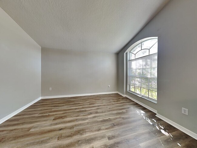 Foto del edificio - Spacious 3 Bedroom Home for Rent in Riverview, FL | Fenced Yard | 2-Car Garage