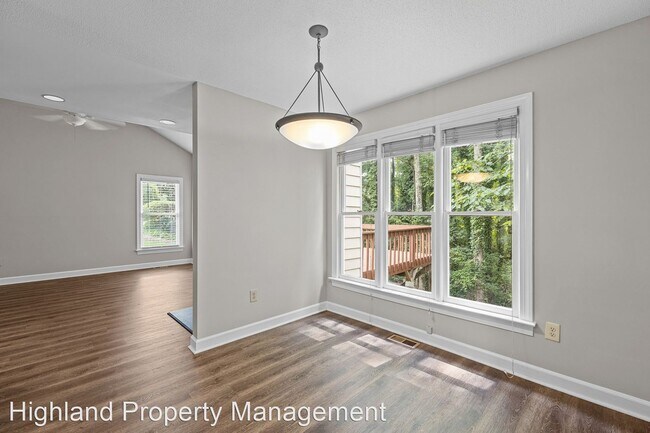 Foto del edificio - 2 br, 2.5 bath House - 101 Kingsley Woods Dr.