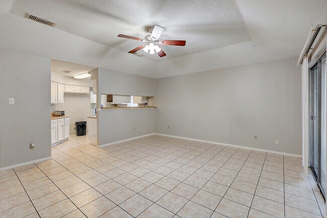 Foto del edificio - 4907 Quail Hollow Dr