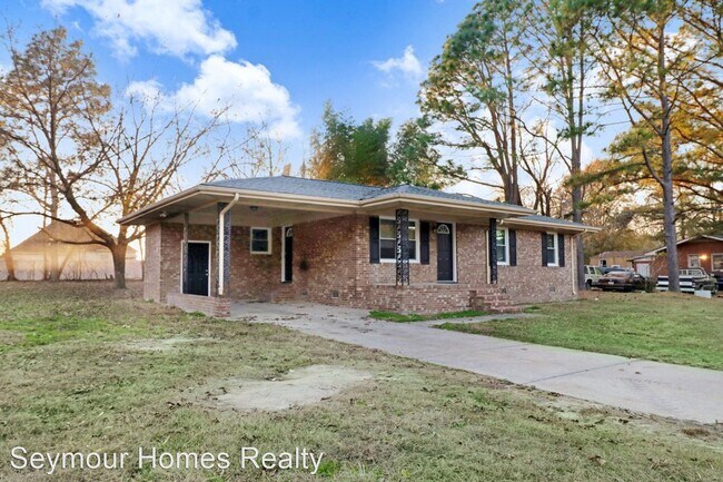 Building Photo - 3 br, 1 bath House - 178 Best Avenue