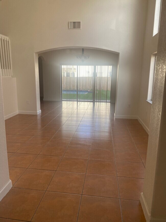 Building Photo - 2862 SW 145th Ave
