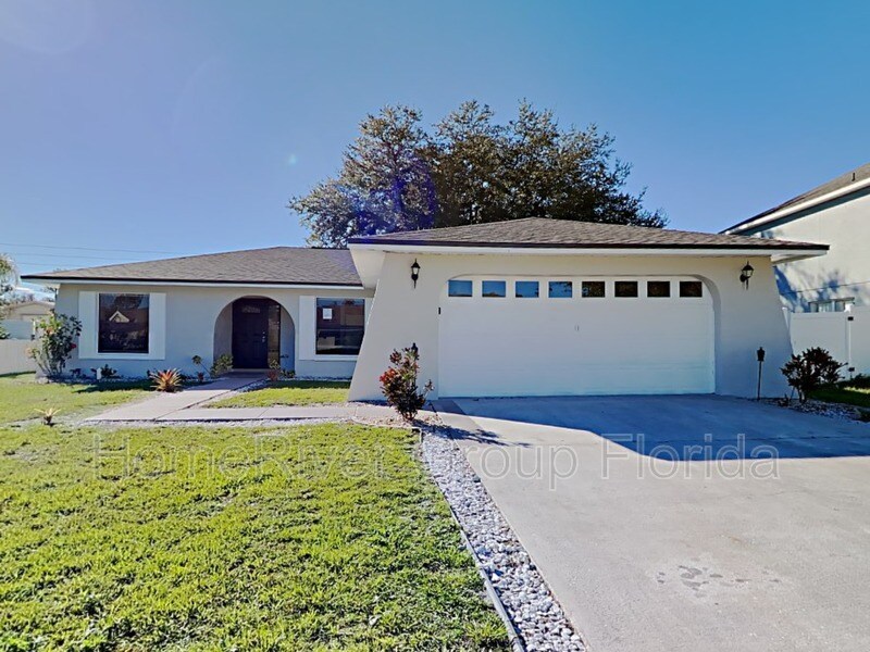 Primary Photo - 714 Tahiti Dr