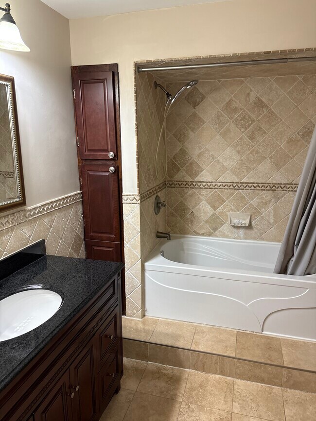 Photo du bâtiment - 202 Gwendolyn St