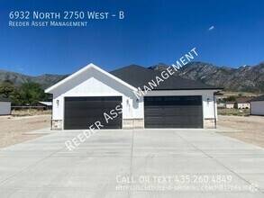 Building Photo - 6932 N 2750 W