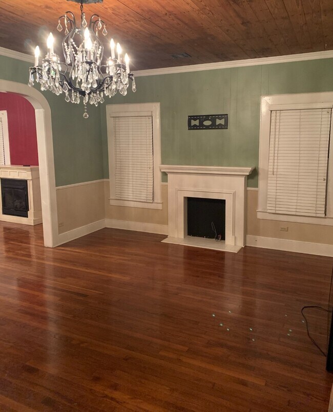 Foto del edificio - 207 N East St