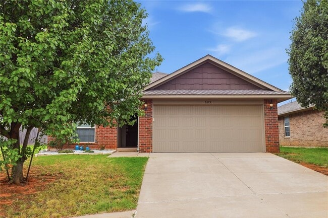 Building Photo - 605 Inverleith Cir
