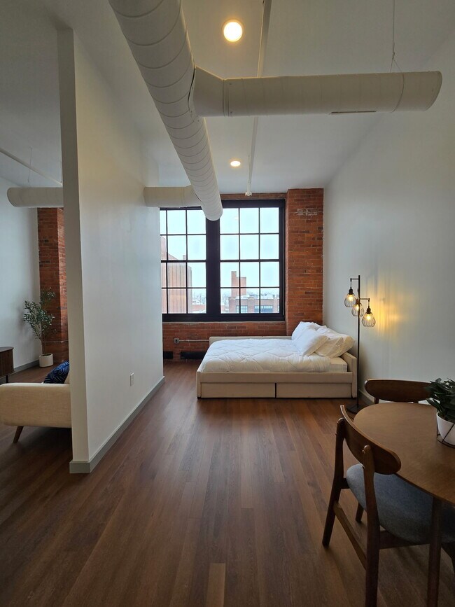 Unidad 402 - Textile Lofts