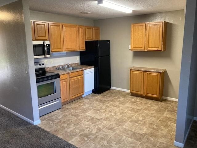 Building Photo - 291 Medayto Cir