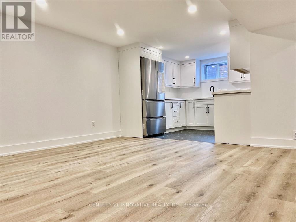 Photo principale - 127 Treeview Dr