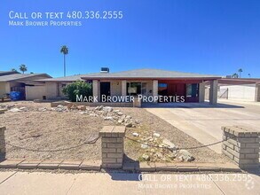 Building Photo - 4025 W Carol Ave