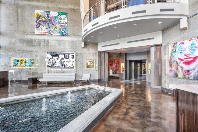 Foto del edificio - 690 SW 1st Ct