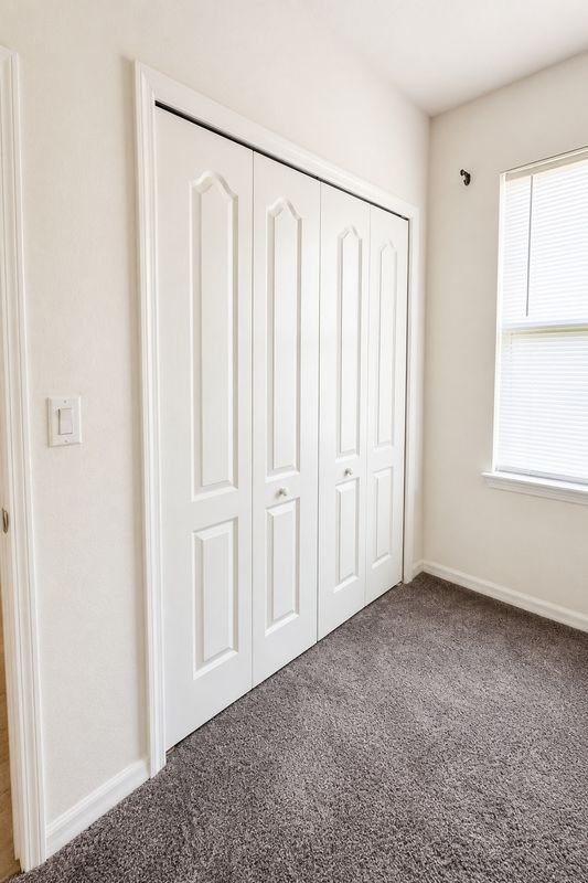 Foto del edificio - 811 Serenade St NW