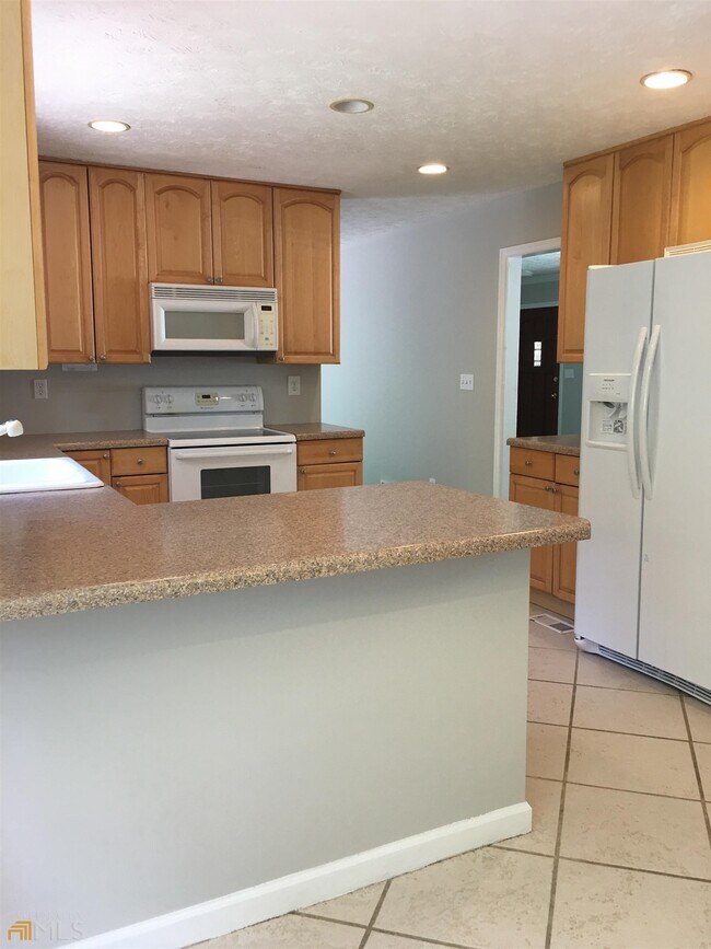 6815 Tilton Ln NW, Atlanta, GA 30360 House for Rent in Atlanta, GA