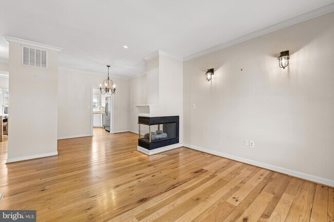 Foto del edificio - 211 W Hill St