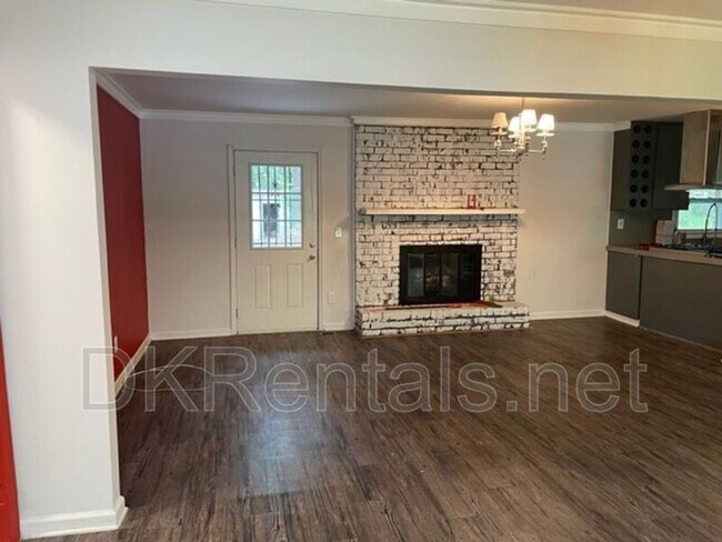 Foto del edificio - 5889 N Fulton Cir NW