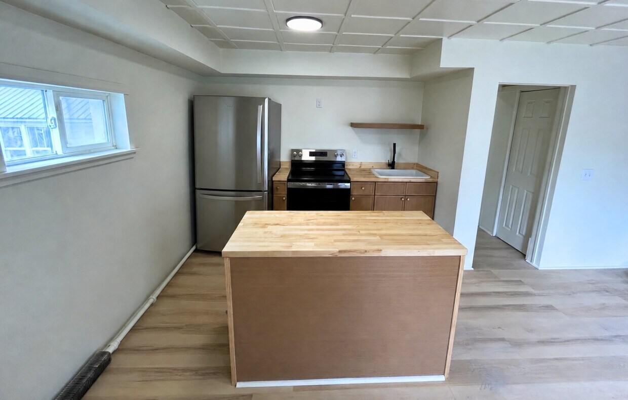 Foto del edificio - 404 Maple St