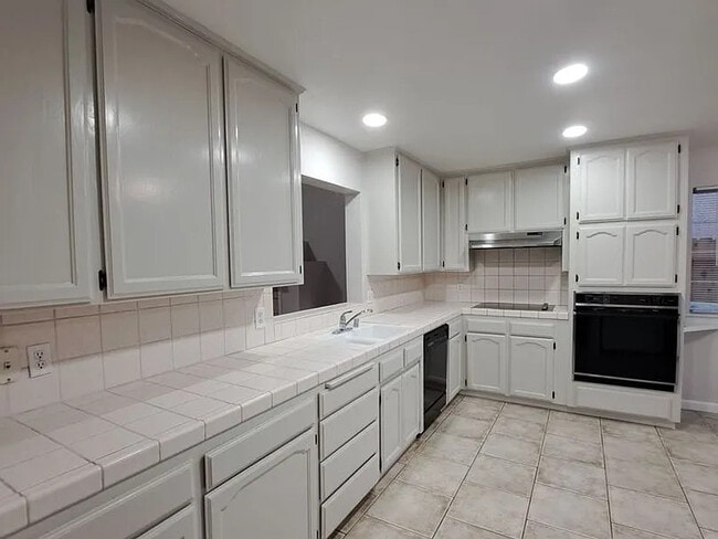 Foto del edificio - 4109 W Cornell Ave