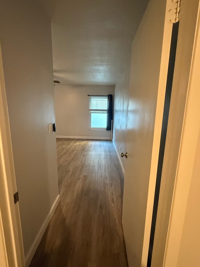 Foto del edificio - 11827 Hickorynut Dr