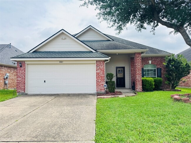 Foto del edificio - 8003 Beech Park Ln