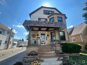 Building Photo - 3707 N Nora Ave